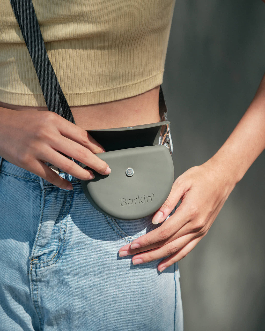 The Barkin’ Treat Pouch - Olive